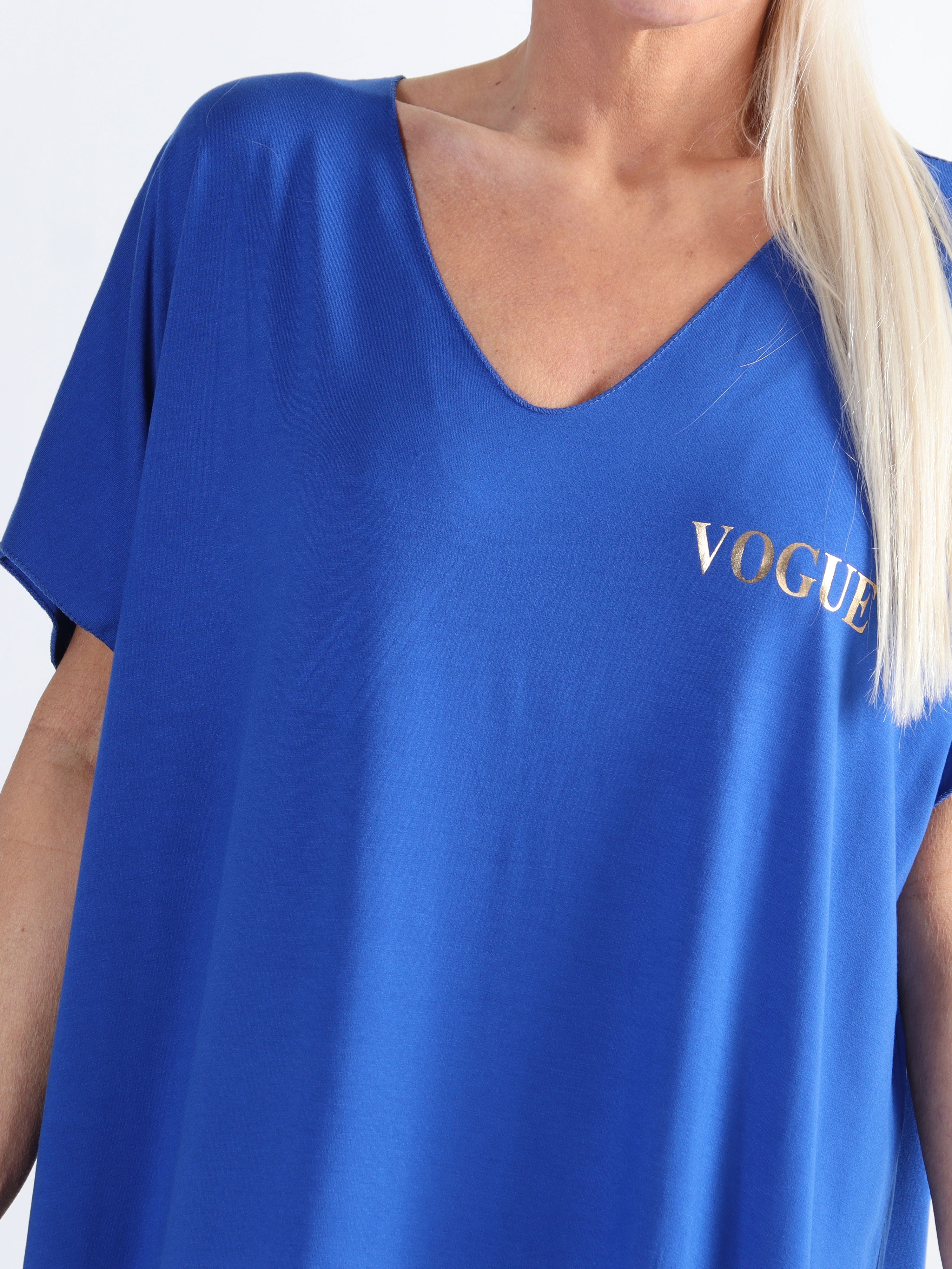 Ellen - T-shirtklänning i viskos med guldtryck i plusstorlek